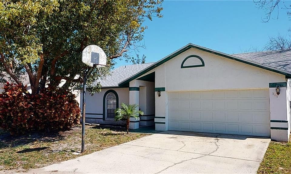 1st image of 315 Montego Ct SE