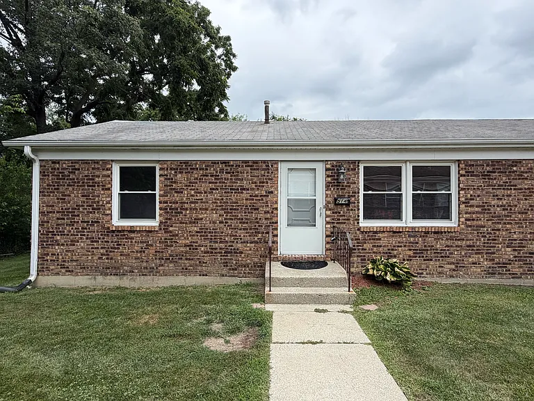 514 E Clark St #B — Photo 12