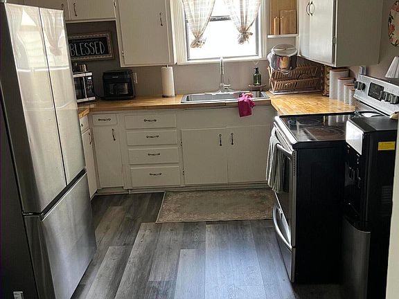 5th image of 2431 Abilene St