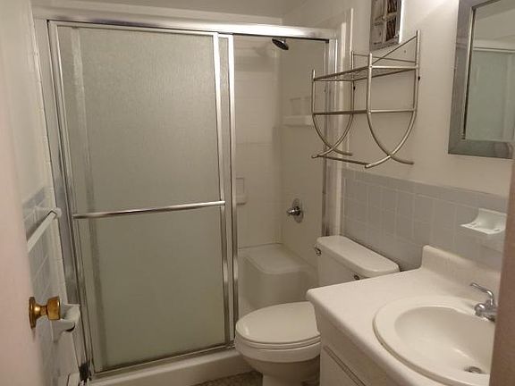 5th image of 810 Blooming Grove Tpke APT 15