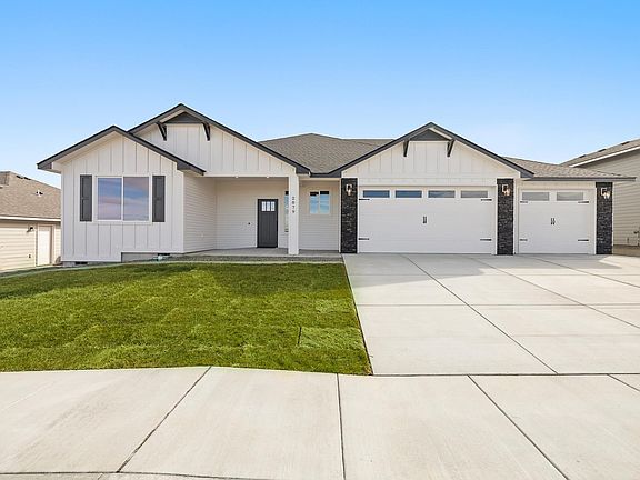 2nd image of 2879 S Belfair Pl