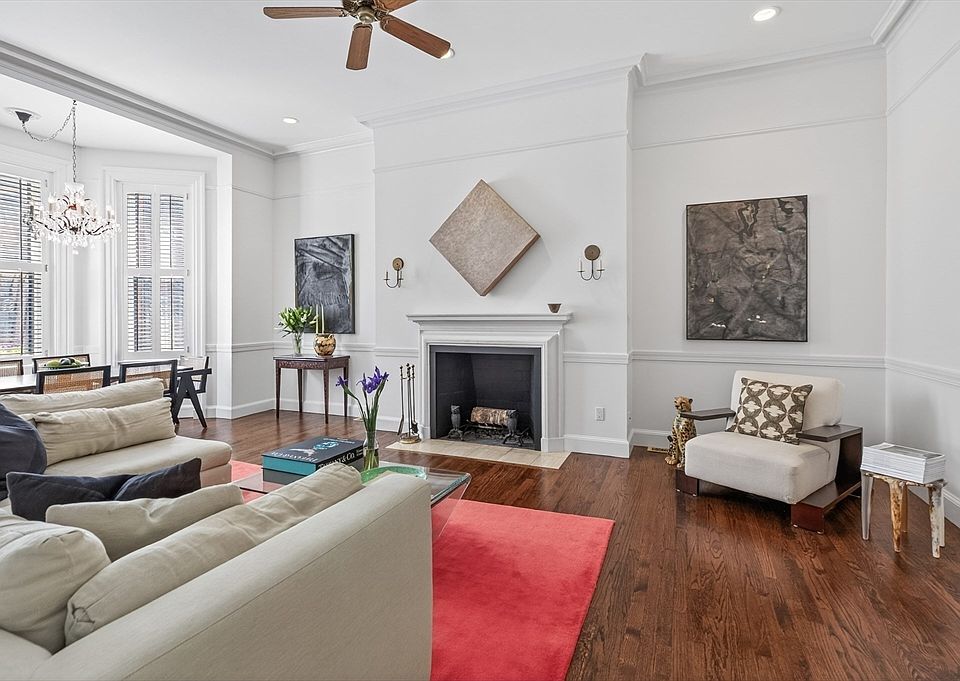 1st image of 180 Marlborough St APT 2