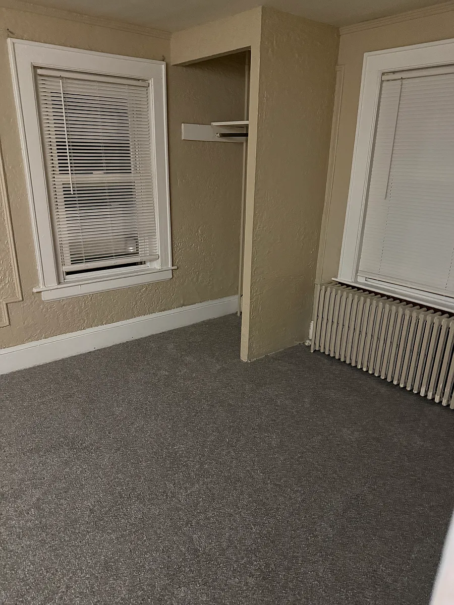 Building Photo - 8 Frazier Ave #1