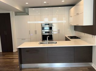 1420 W Fulton St APT 2, Chicago, IL 60607