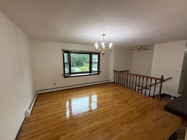 6 Fairview Dr