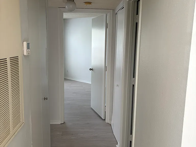 3900 Southpointe Dr #113 — Photo 8
