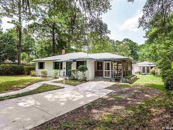 4th image of 824 NW 14th Ave