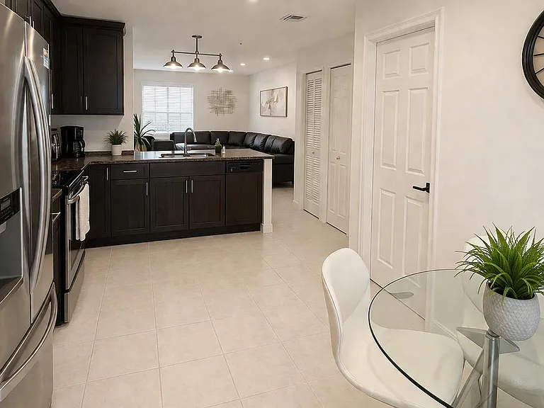 12035 SW 14th St #111 — Photo 7