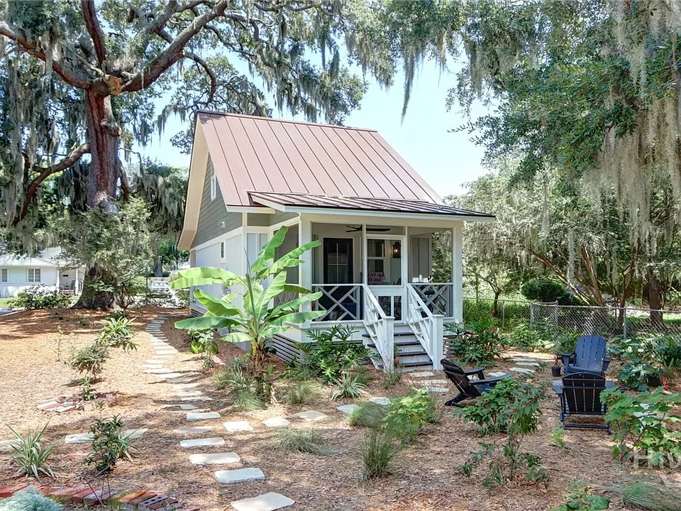 2415 Texas Ave