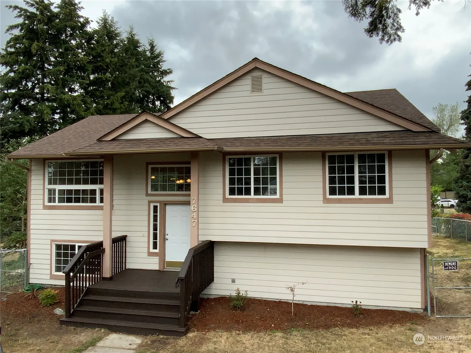 7647 S K Street photo 1