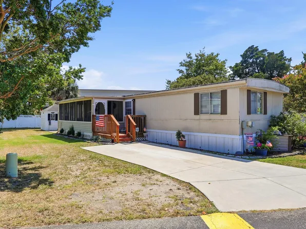 1420 Circle Dr., North Myrtle Beach, SC 29582