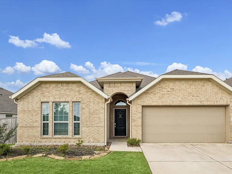 7511 Greenbriar Canyon Ln — Photo 2