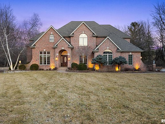 2nd image of 10544 N Dahlia Ct