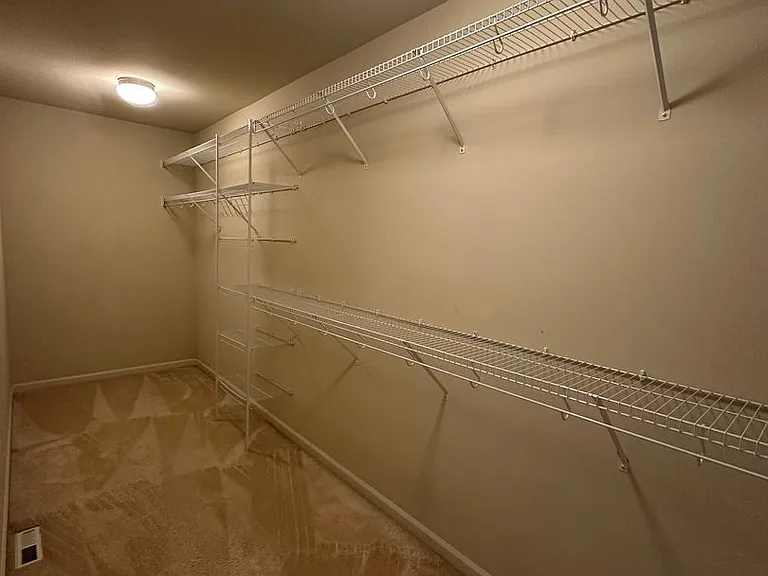 1319 Foreman Rd — Photo 22