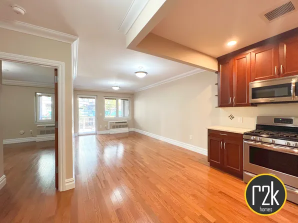 21-16 31st Avenue image 4 of 21