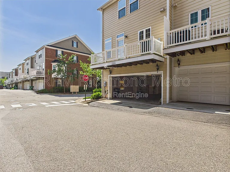 2200 Liesfeld Pkwy — Photo 16
