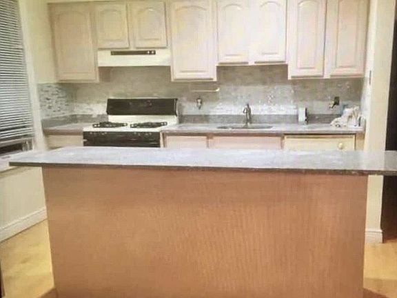 2nd image of 48 74th St #A