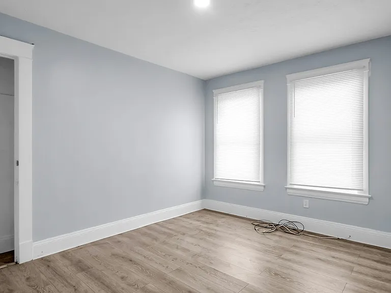 11215 Whitmore Ave #B — Photo 6