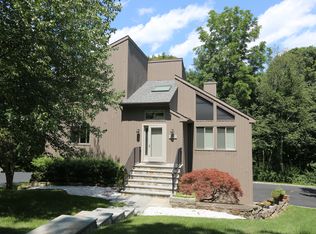 132 Mitchell Rd, Somers, NY 10589