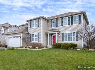 295 Bluegrass Pkwy, Oswego, IL 60543