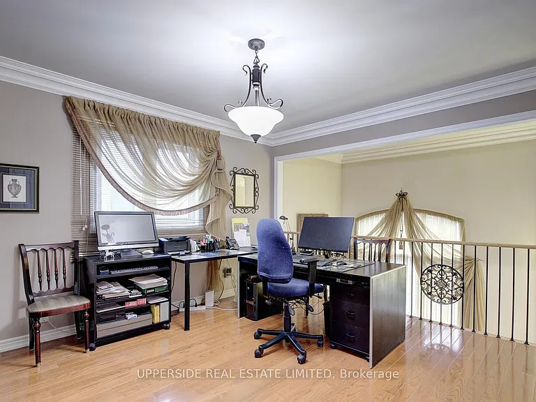 119 Thornhill Woods Dr — Photo 11