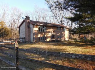 7444 County Bridge Rd, Slatington, PA 18080