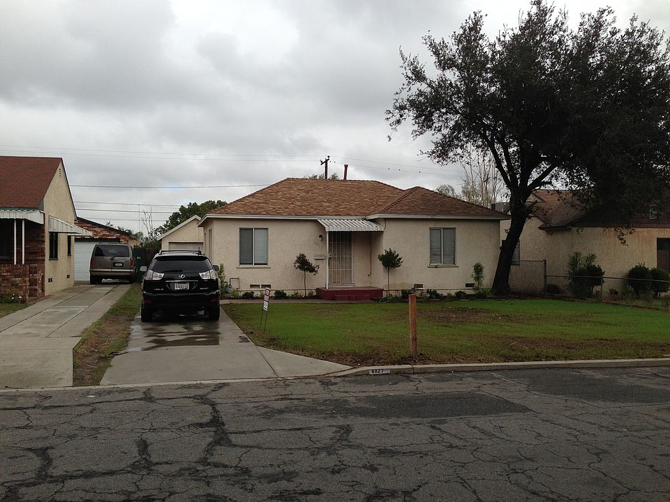 1st image of 8827 Newport Ave