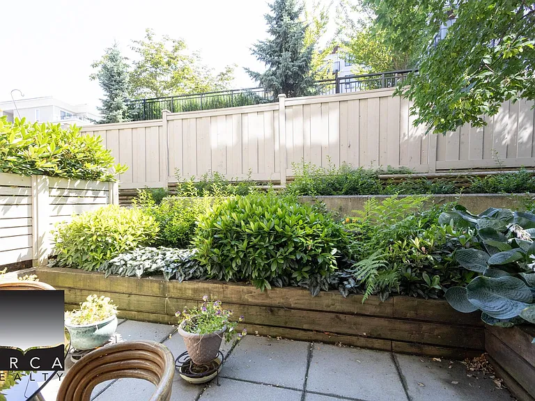 116 Regan Ave #114 — Photo 14