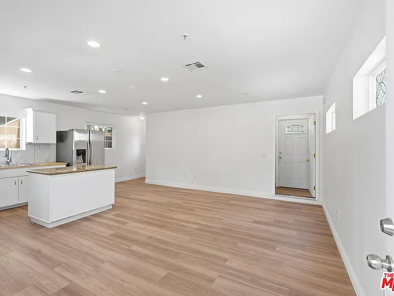 12311 Bradford Pl — Photo 6