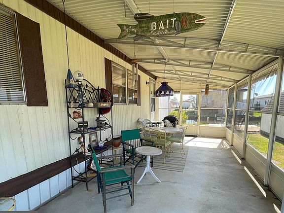 5th image of 37080 Blue Bill Dr