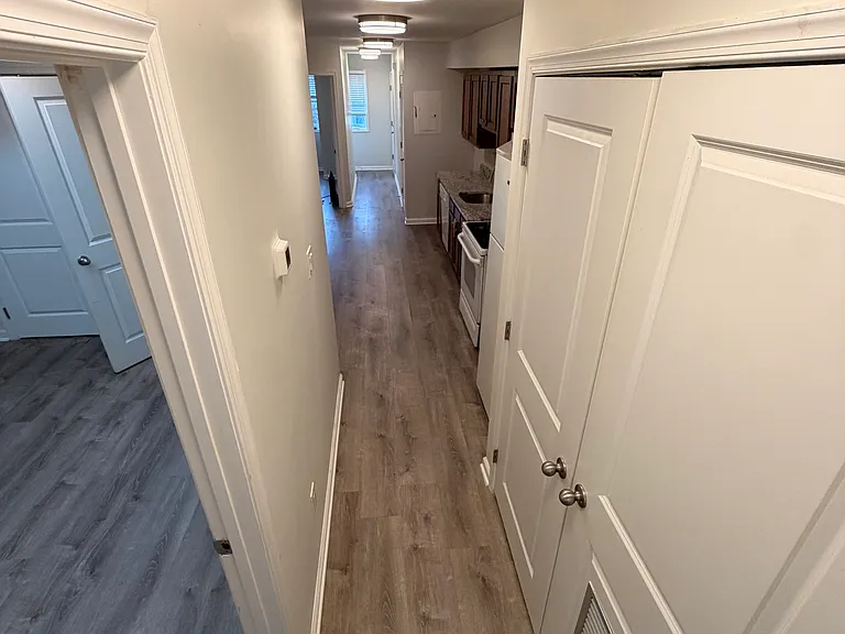 1921 Rosedale St NE #3 — Photo 22