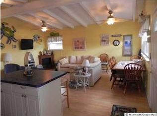 40 Carlyle Dr, Bayville, NJ