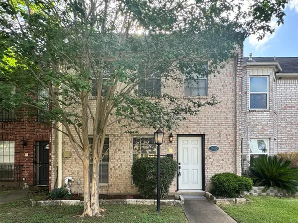 6505 Gambier Ln, Bellaire, TX 77401