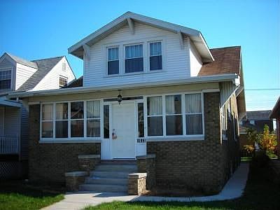 1st image of 1613 Brown Ave