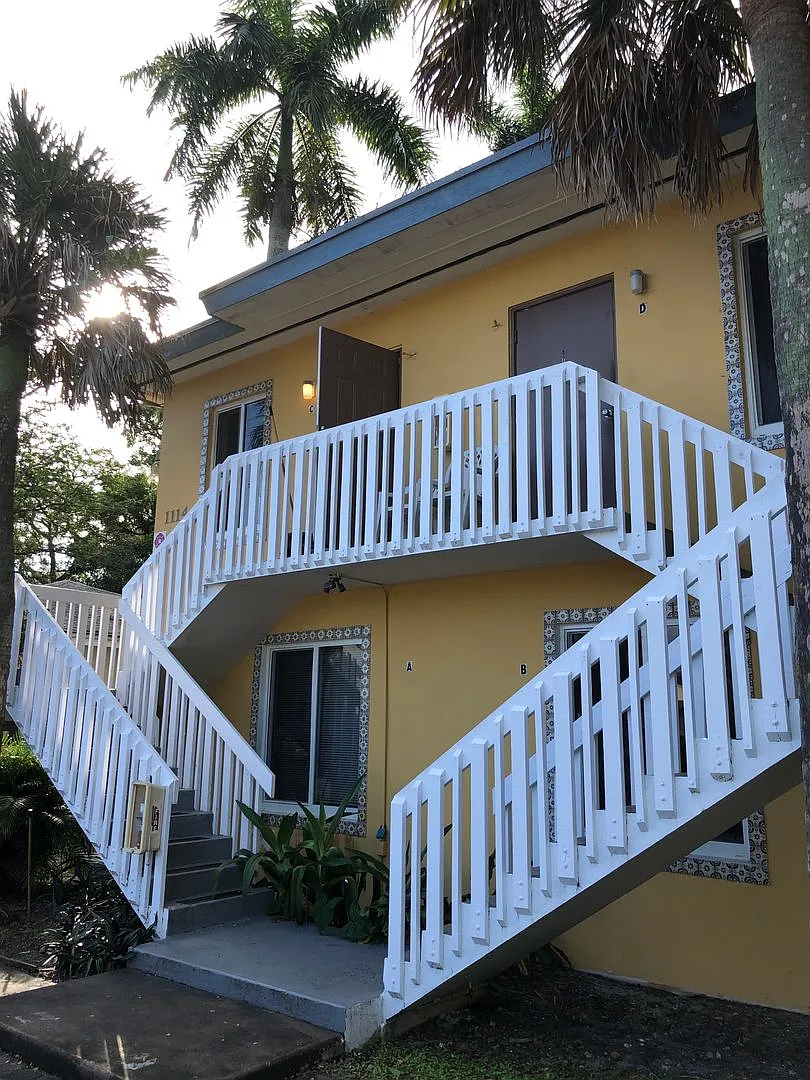 1114 W Las Olas - Regent — Photo 4
