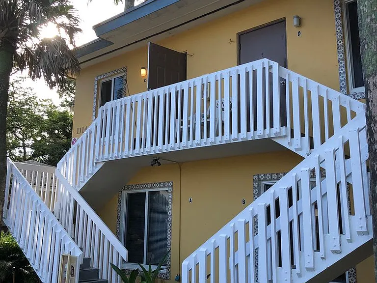 1114 W Las Olas Blvd — Photo 4