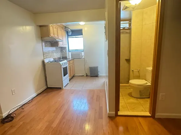 169 Hester St #13F, New York, NY 10013