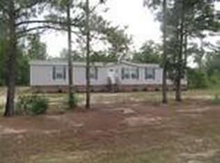 6720 Crestline Rd, Laurinburg, NC 28352