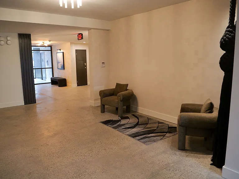 Drexeline Apartments — Photo 8
