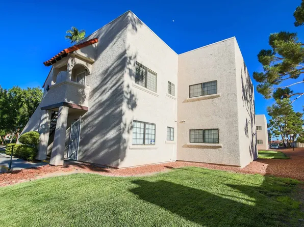 101 Luna Way, Las Vegas, NV