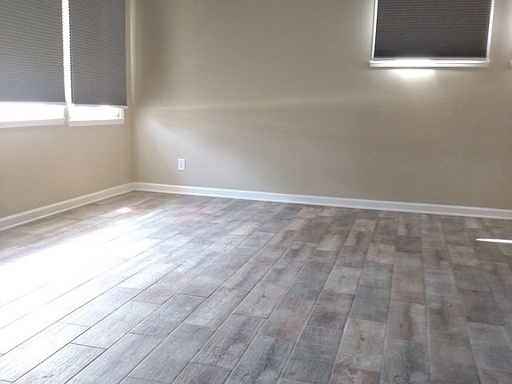 LIVING ROOM NEW FLOORS