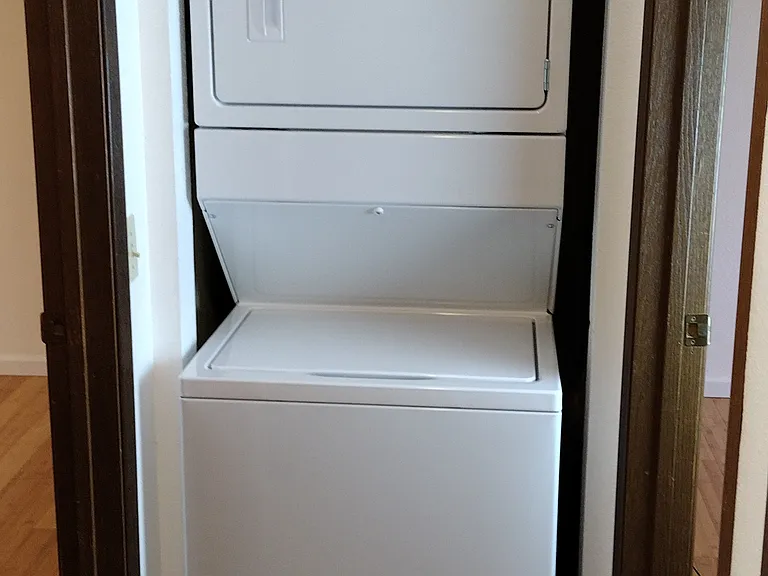 Washer/Dryer In Unit