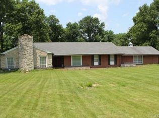 26 Fox Mdws, Saint Louis, MO