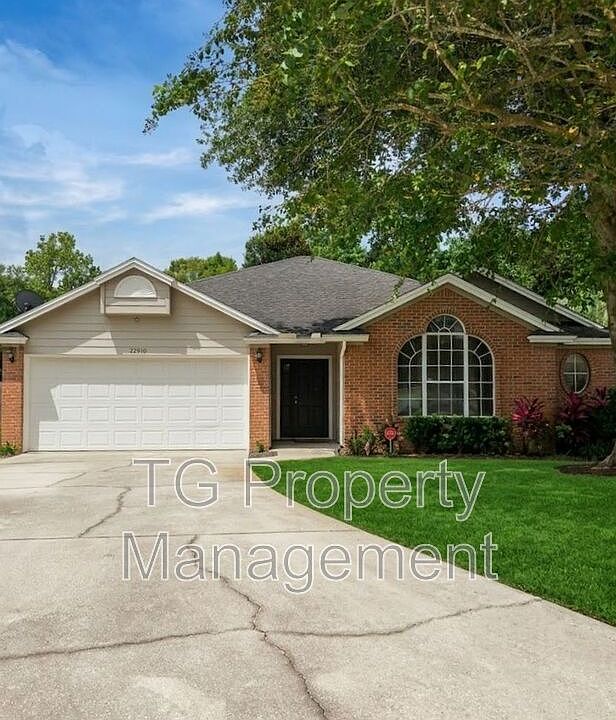 1st image of 12910 Forest Glen Ct S