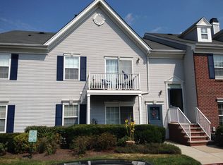216 Dove Cote Ct, Whitehouse Station, NJ 08889