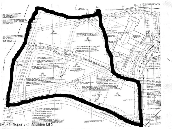 Wildcat Rd, Peckville, PA 18452