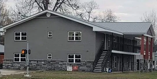 Harding Manor Apartments - 410 - C — Photo 2