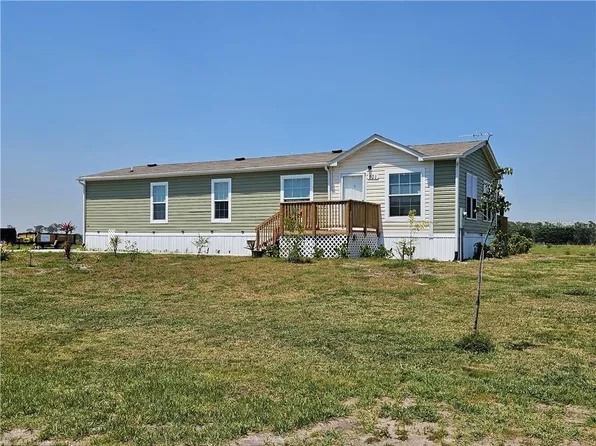 101 Silver Dollar Ln, Venus, FL 33960