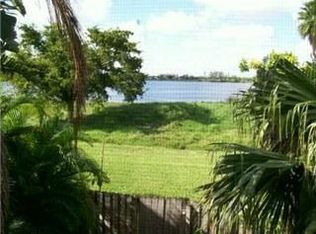 20616 NE 6th Ct, Miami, FL 33179