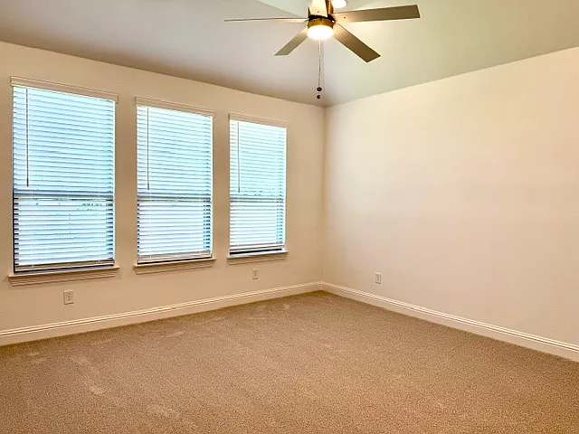 3250 Jersey Dr — Photo 19